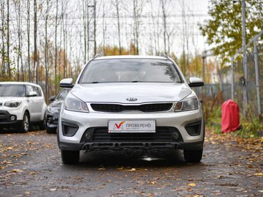 Kia Rio X-Line 2018 года, 97 950 км - вид 3