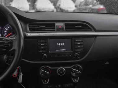 Kia Rio X-Line 2018 года, 97 950 км - вид 7