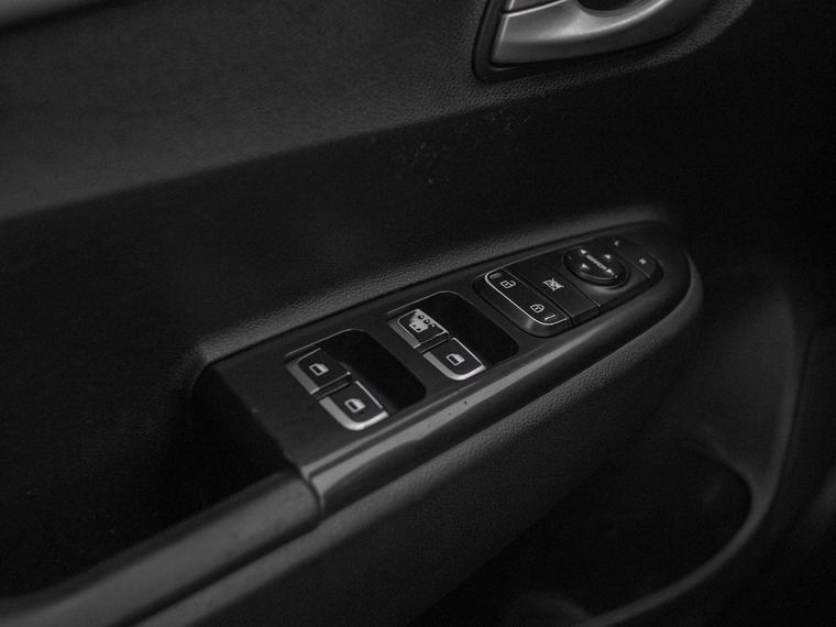 Kia Rio X-Line 2018 года, 97 950 км - вид 9