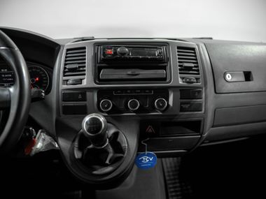 Volkswagen Caravelle 2014 года, 125 267 км - вид 9