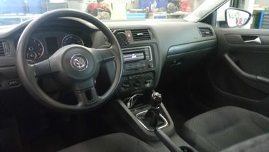 Volkswagen Jetta 2014 года, 174 647 км - вид 5