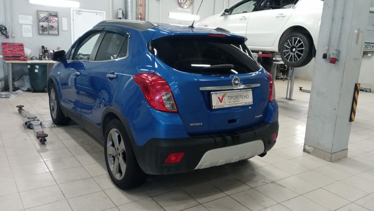 Opel Mokka 2014 года, 167 000 км - вид 4