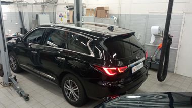 Infiniti QX60 2017 года, 193 454 км - вид 3