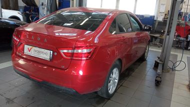 ВАЗ (LADA) Vesta 2017 года, 76 849 км - вид 3