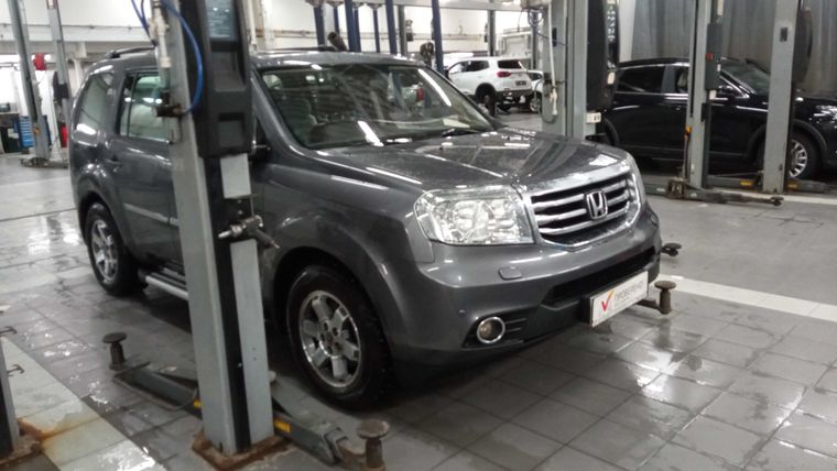 Honda Pilot 2014 года, 213 326 км - вид 3