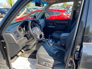 Mitsubishi Pajero 2017 года, 100 137 км - вид 14