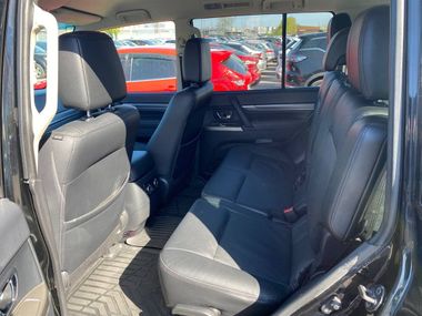 Mitsubishi Pajero 2017 года, 100 137 км - вид 15