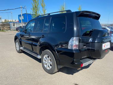 Mitsubishi Pajero 2017 года, 100 137 км - вид 6