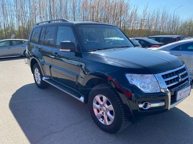 Mitsubishi Pajero 2017 года, 100 137 км - вид 3