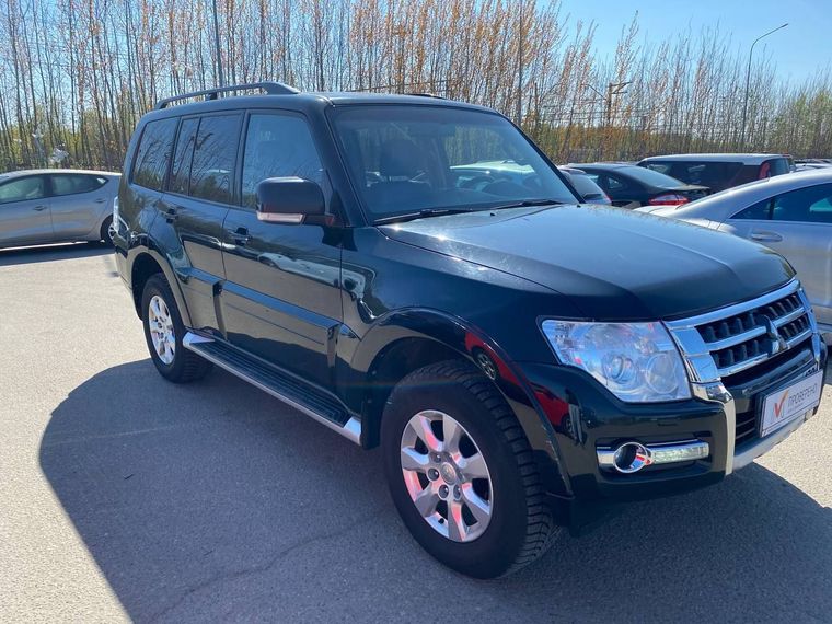 Mitsubishi Pajero 2017 года, 100 137 км - вид 3
