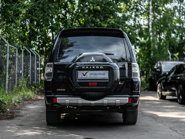 Mitsubishi Pajero 2017 года, 100 137 км - вид 4