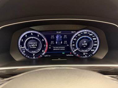 Volkswagen Tiguan 2018 года, 169 432 км - вид 6