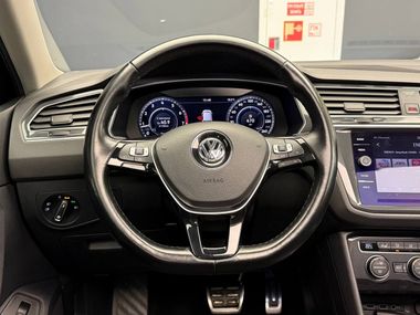 Volkswagen Tiguan 2018 года, 169 432 км - вид 7