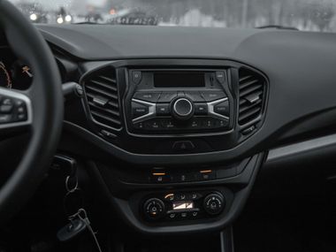 ВАЗ (LADA) Vesta 2018 года, 178 000 км - вид 7