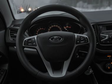 ВАЗ (LADA) Vesta 2018 года, 178 000 км - вид 6