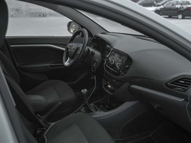 ВАЗ (LADA) Vesta 2018 года, 178 000 км - вид 11