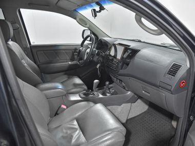 Toyota Hilux 2012 года, 219 395 км - вид 17