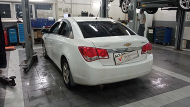 Chevrolet Cruze 2010 года, 186 060 км - вид 5