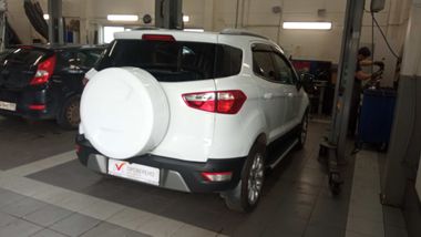 Ford EcoSport 2018 года, 47 350 км - вид 3