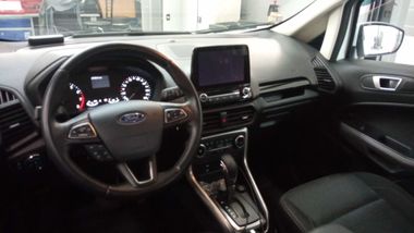 Ford EcoSport 2018 года, 47 350 км - вид 5