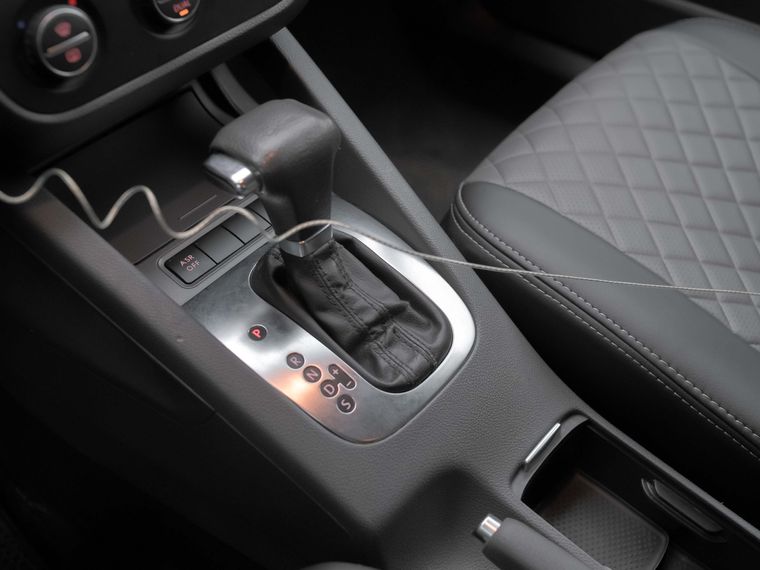 Volkswagen Jetta 2009 года, 255 138 км - вид 8