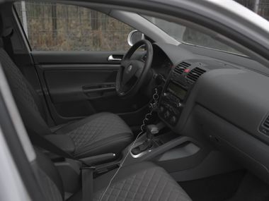 Volkswagen Jetta 2009 года, 255 138 км - вид 11