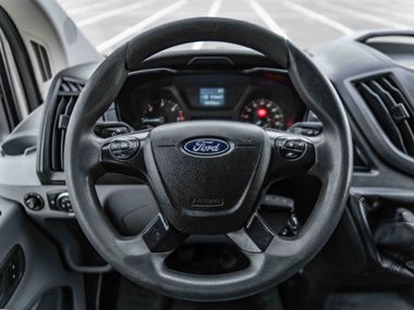 Ford Transit 2018 года, 292 450 км - вид 8