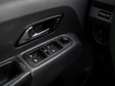 Volkswagen Amarok 2012 года, 469 465 км - вид 9