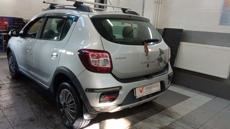 Renault Sandero Stepway 2017 года, 87 300 км - вид 4