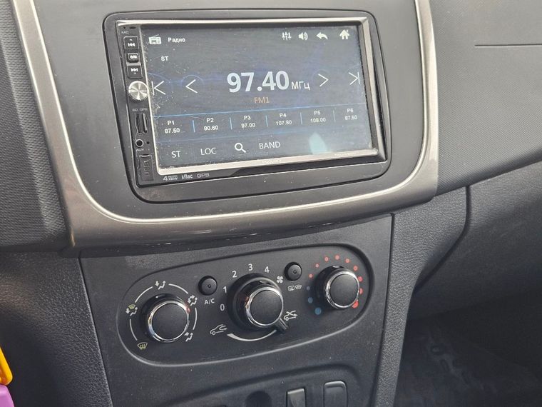 Renault Sandero Stepway 2017 года, 87 300 км - вид 10