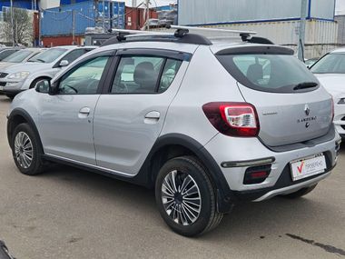 Renault Sandero Stepway 2017 года, 87 300 км - вид 5