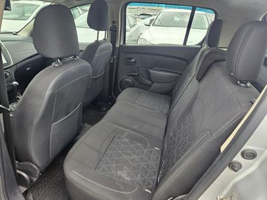 Renault Sandero Stepway 2017 года, 87 300 км - вид 13