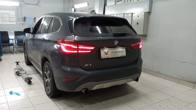 BMW X1 2016 года, 276 929 км - вид 3