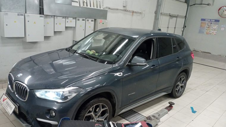 BMW X1 2016 года, 276 929 км - вид 4