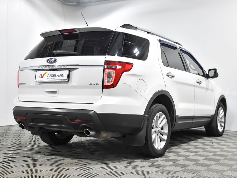 Ford Explorer 2012 года, 234 966 км - вид 4