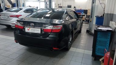 Toyota Camry 2016 года, 178 012 км - вид 3