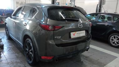 Mazda CX-5 2018 года, 121 178 км - вид 4