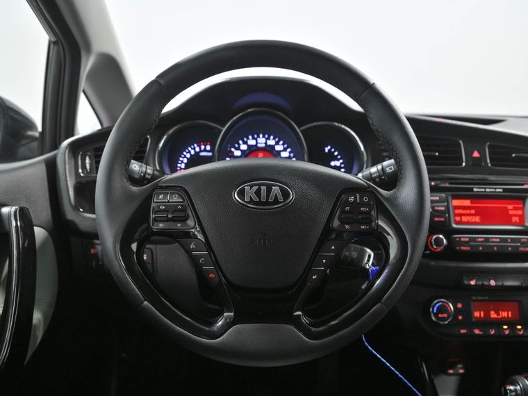 KIA Ceed 2015 года, 153 778 км - вид 9