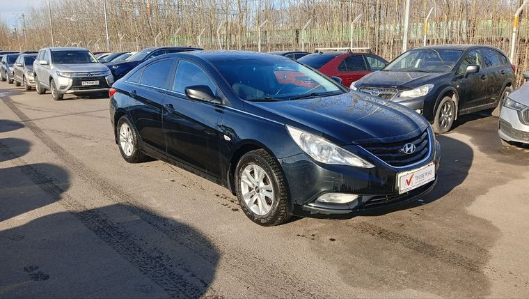 Hyundai Sonata 2011 года, 199 731 км - вид 3