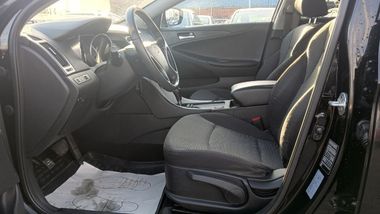 Hyundai Sonata 2011 года, 199 731 км - вид 14