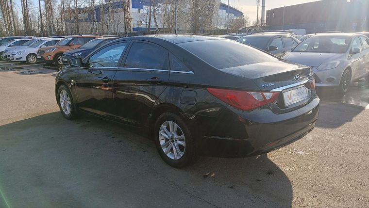Hyundai Sonata 2011 года, 199 731 км - вид 6