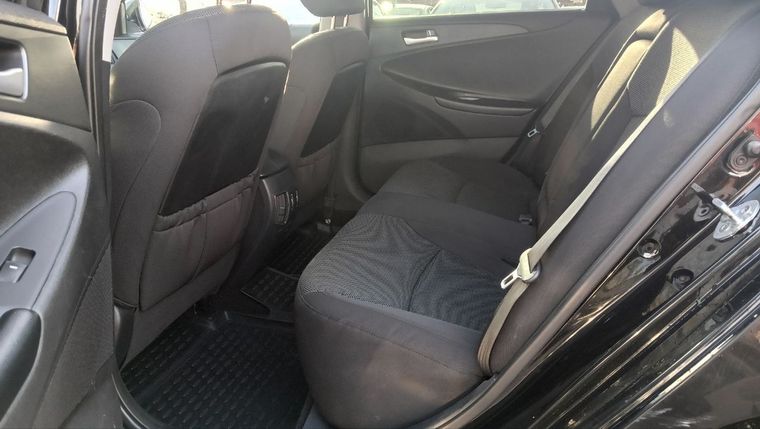 Hyundai Sonata 2011 года, 199 731 км - вид 15