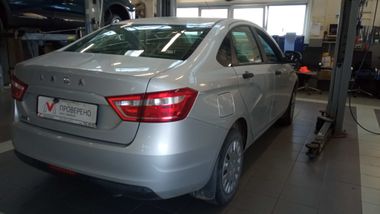 ВАЗ (LADA) Vesta 2018 года, 105 533 км - вид 3