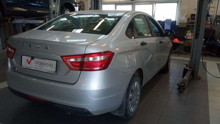 ВАЗ (LADA) Vesta 2018 года, 105 533 км - вид 3