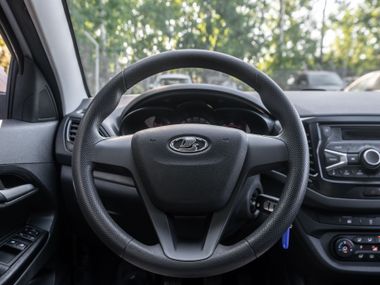 ВАЗ (LADA) Vesta 2018 года, 105 533 км - вид 6