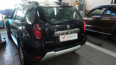 Renault Duster 2017 года, 338 879 км - вид 5