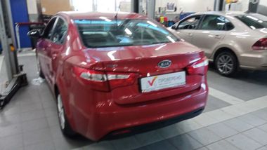 KIA Rio 2011 года, 158 677 км - вид 4