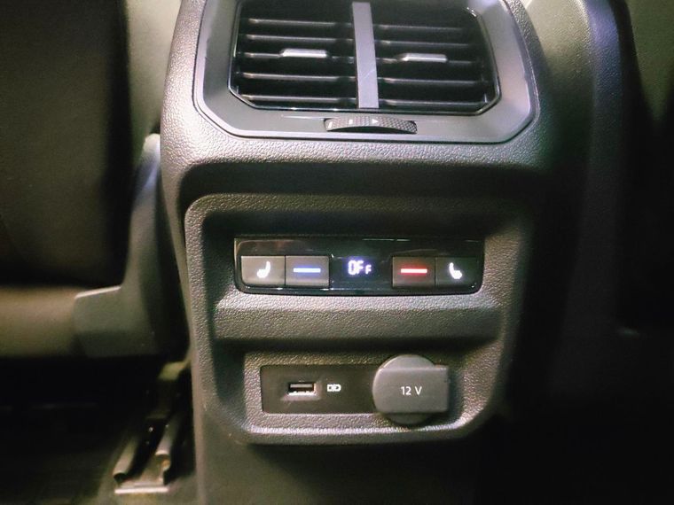 Volkswagen Tiguan 2020 года, 101 300 км - вид 19