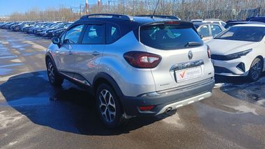 Renault Kaptur 2017 года, 141 542 км - вид 6