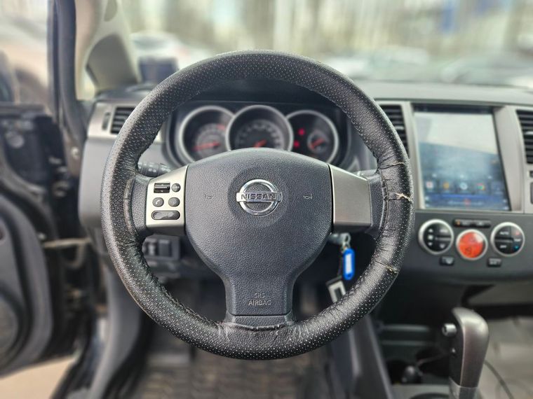 Nissan Tiida 2011 года, 182 000 км - вид 9